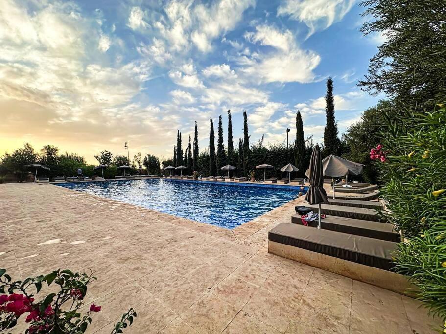 Waky Club Large Luxury Villa Marrakesh Buitenkant foto